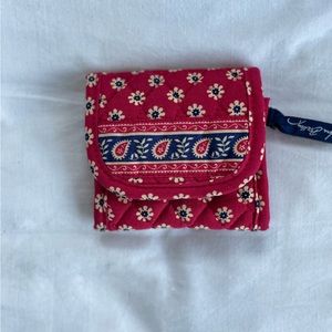 Small Vera Bradley wallet